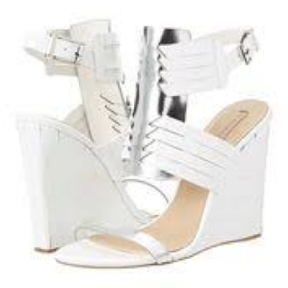 BCBG MaxAzria White and silver wedge , size 7, NEW!!!